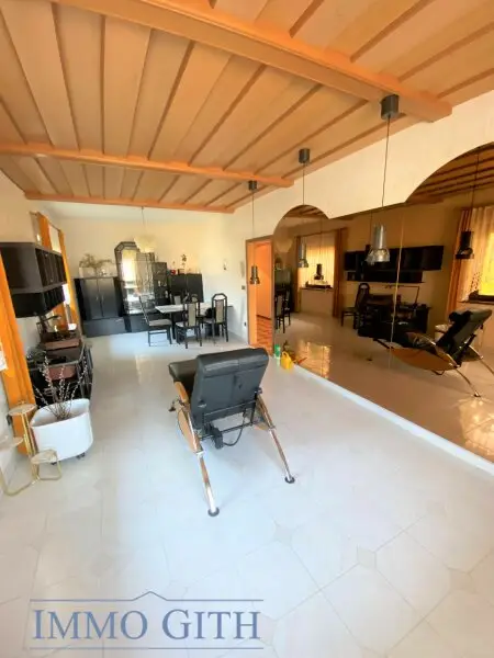 Wohnen in Perchtoldsdorf: Einfamilienhaus mit 675 m² Grundstück in Traumlage zu kaufen!