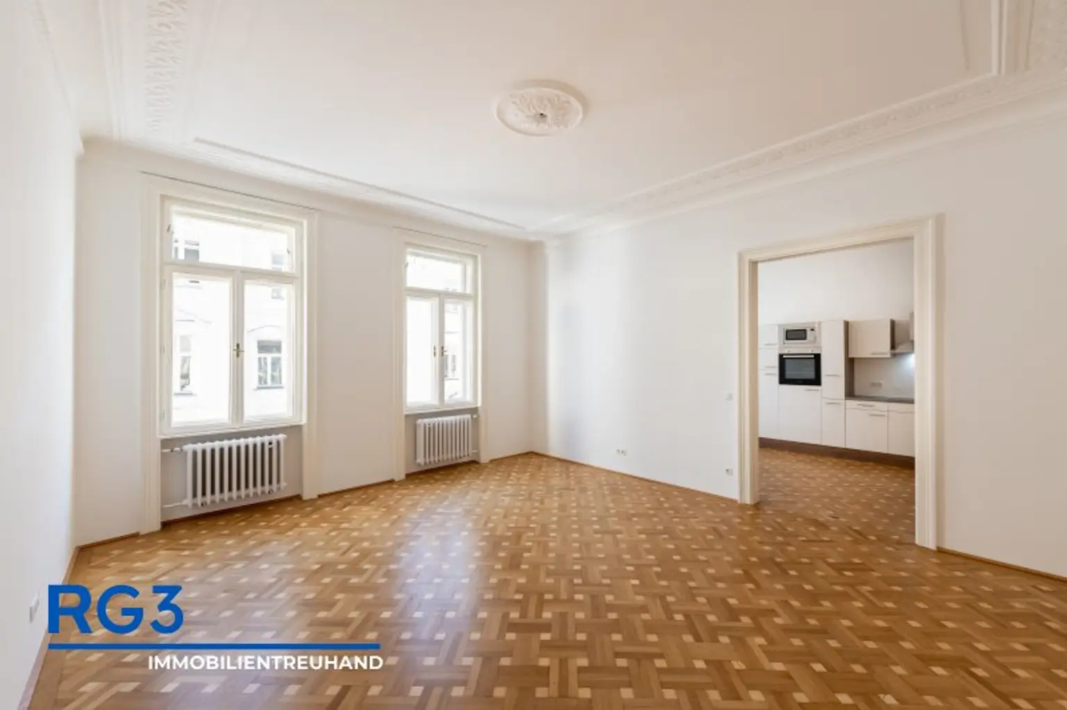 Repräsentative 5 Zimmer Wohnung mit Balkon