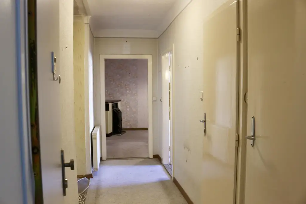 "2 Zimmer Renovierungsjuwel!"