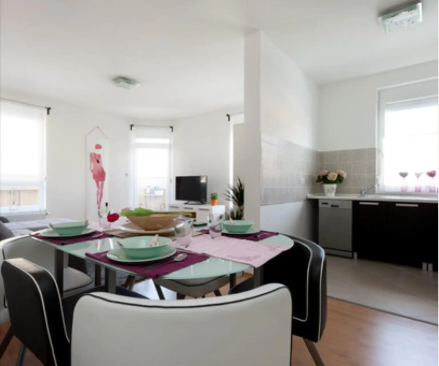 Boutique Hotel (13 neue Apartments) im Herzen des 8. Bezirks von Budapest zum Verkauf