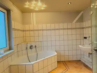 Badezimmer OG