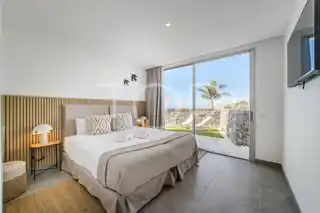 PHOTO-2025-11-03-20-16-35_15