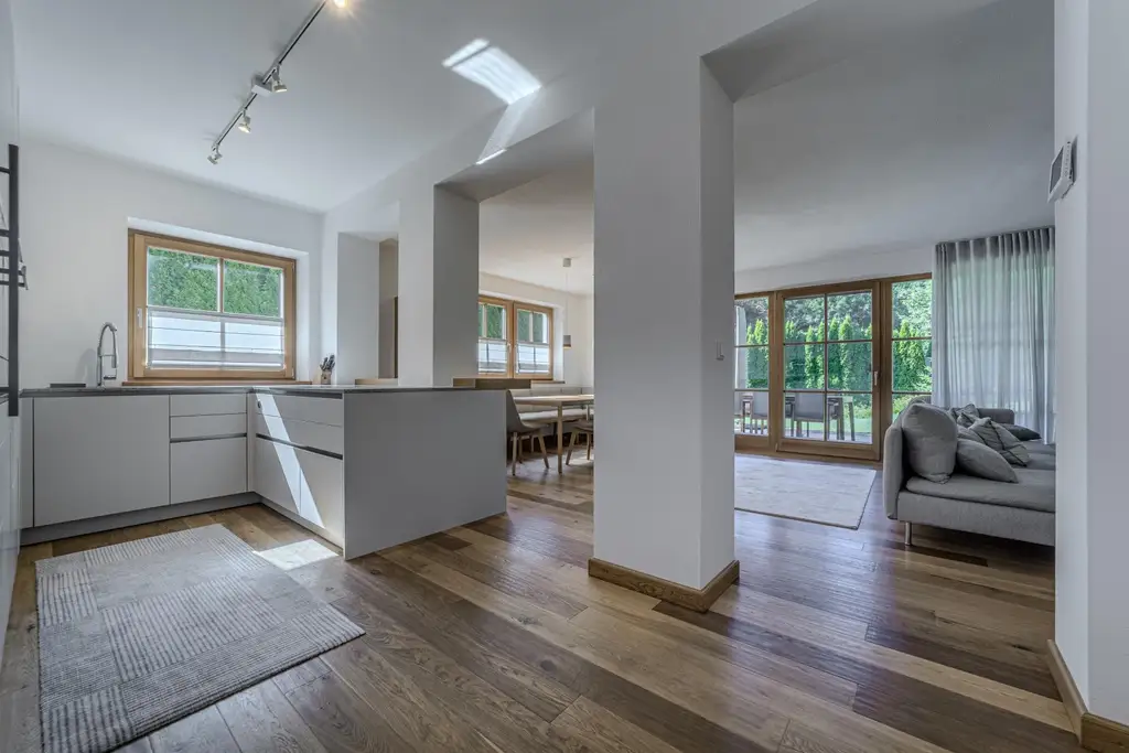Schicke, exklusive Gartenwohnung in ruhiger Sonnenlage