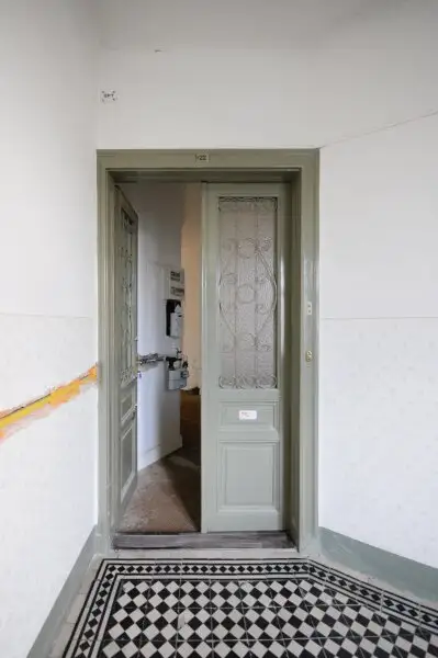IHR SANIERUNGSPROJEKT - 3-ZIMMER-ALTBAUWOHNUNG MIT TERRASSE