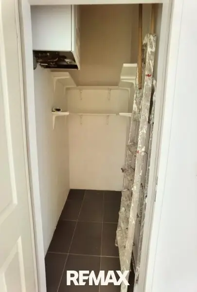 AR