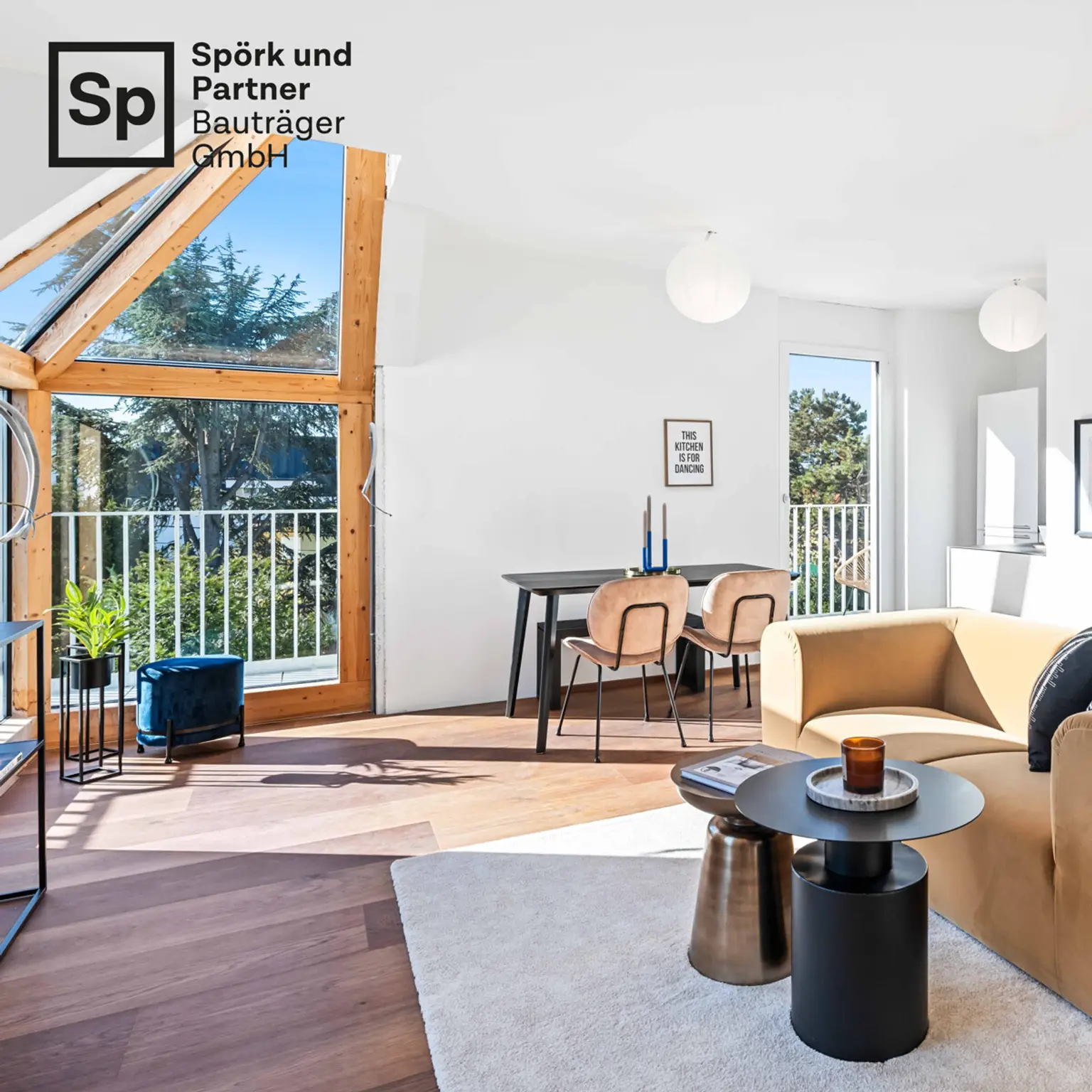 BESTLAGE ALTE DONAU 
(5 MINUTEN ANS WASSER)
ELIDAGASSE 26
WOHNEN WIE IM URLAUB