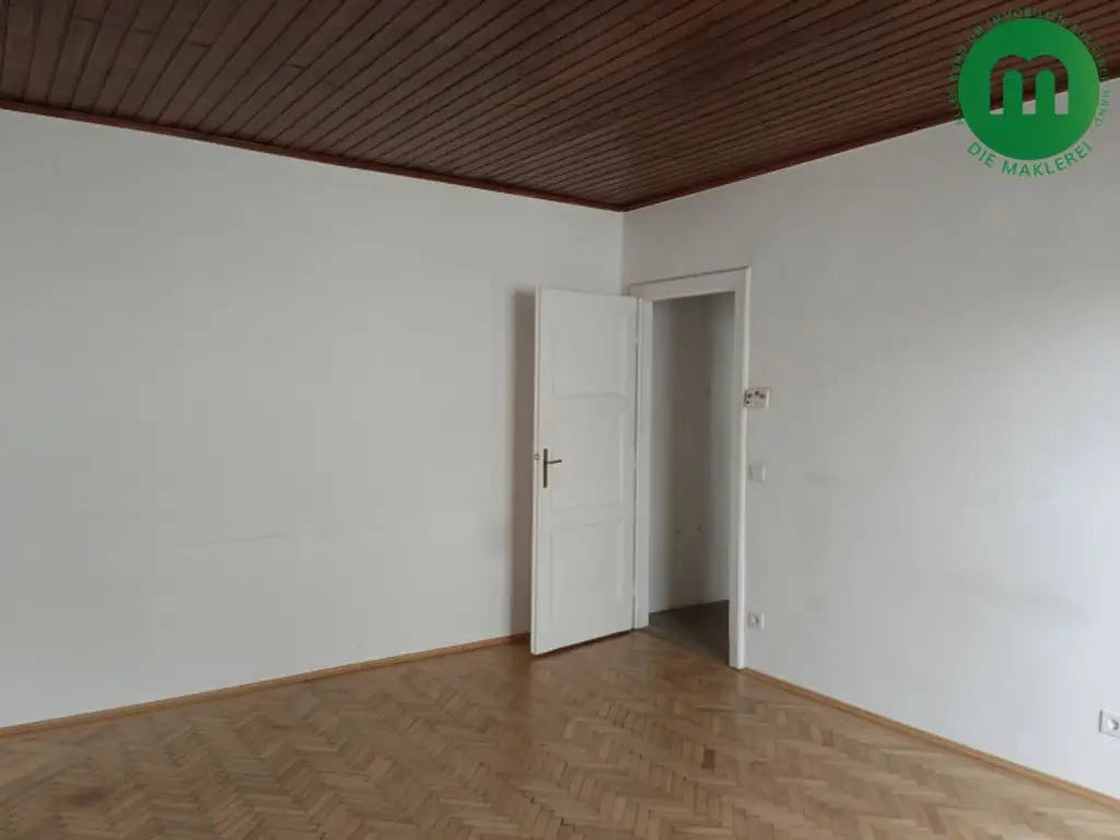 Unbefristet: Geräumiger 2-Zimmer-Altbau nahe Matzleinsdorfer Platz