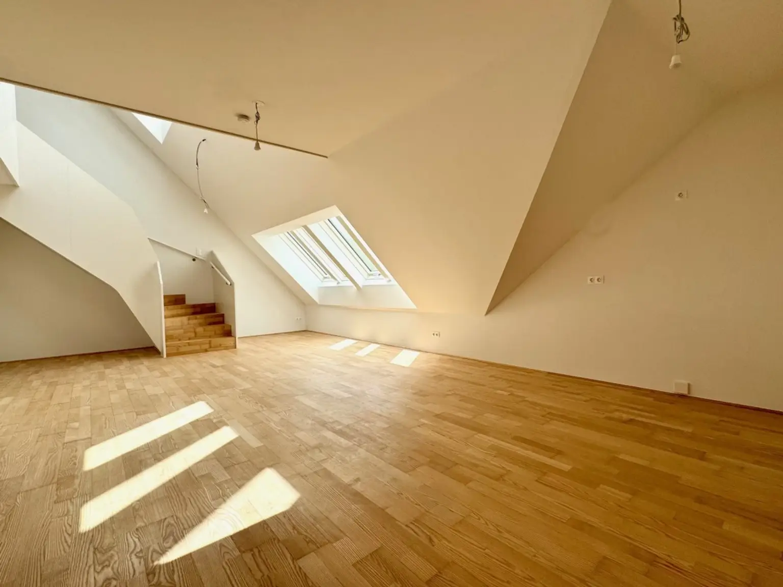 B | ++ NEU ++ Großzügige 3-ZIMMER-WOHNUNG mit TERRASSE | Prima Service Immobilien