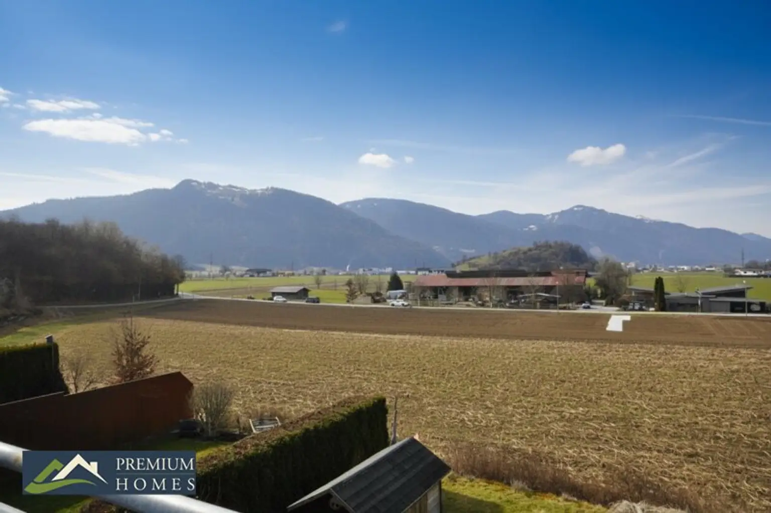 KIRCHBICHL - Eigentumswohnung - Kraftplatz - Balkonaussicht