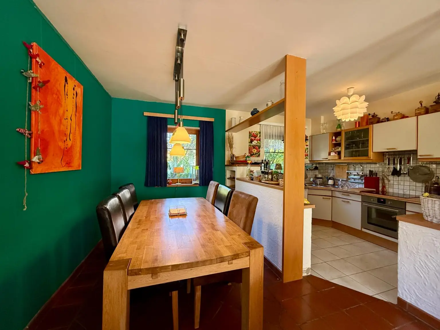 Charmantes Eckreihenhaus in begehrter Wohnlage von Bad Vöslau