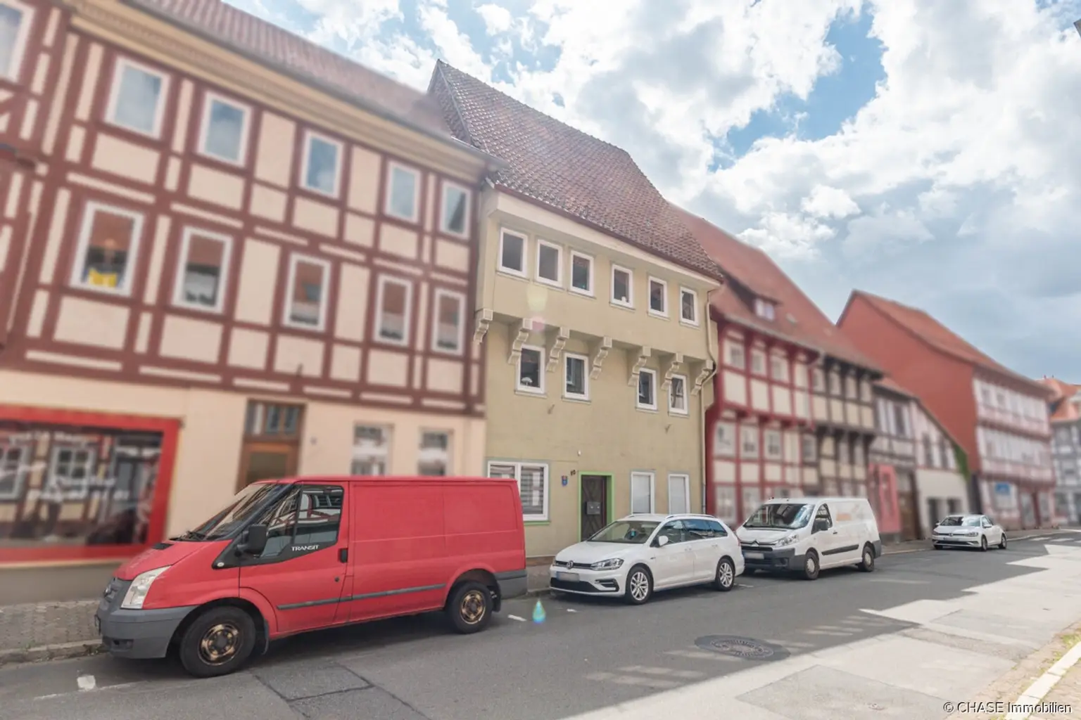 2) Außenansicht