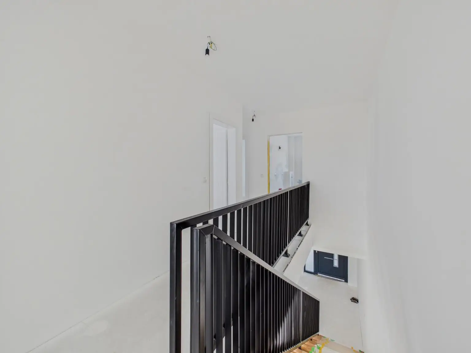 Haus B Flur 4