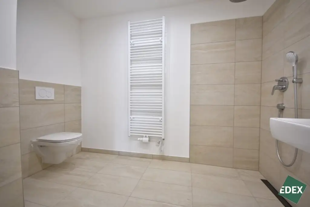 Letzte verfügbare Einheit: 3-Zimmer-Wohnung mit Loggia
