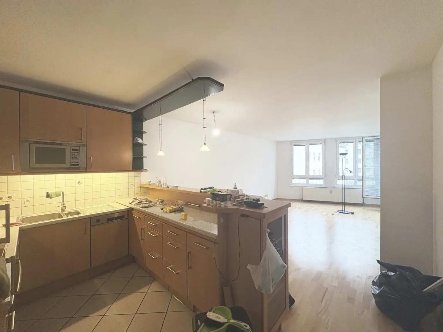 Geförderte 4-Zimmer-Wohnung mit Loggia - 
FINANZIERUNGSBEITRAG
