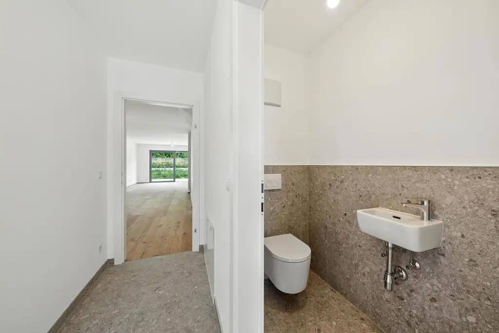 SCHLÜSSELFERTIG! MODERNES WOHNEN AM LAND - HOCHWERTIGER BAUMEISTERQUALITÄTSBAU IN SIERNDORF!
