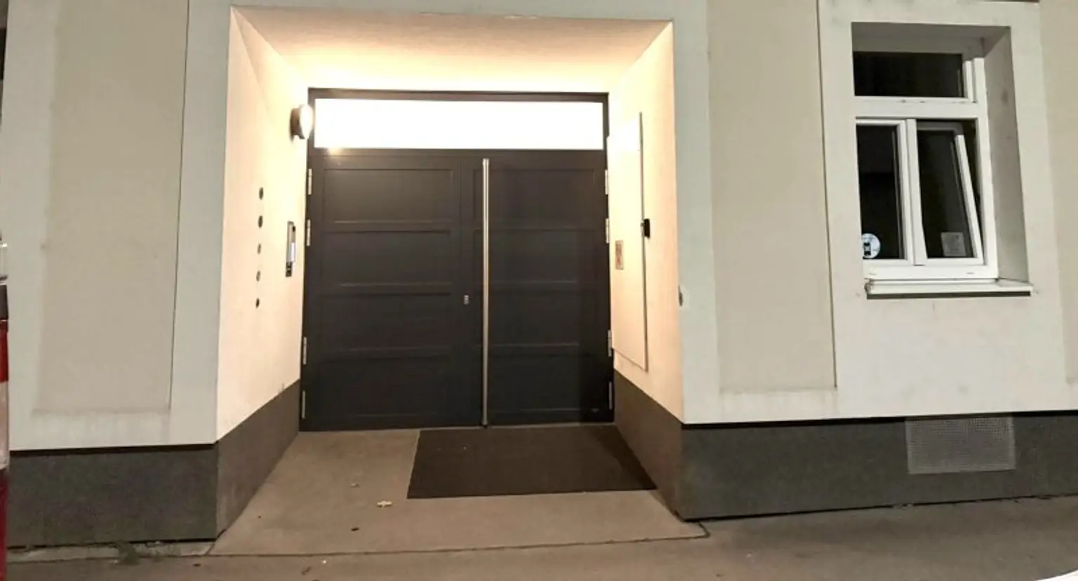 Wunderbare Dachgeschosswohnung in Top Lage mt Garage im Eigentum