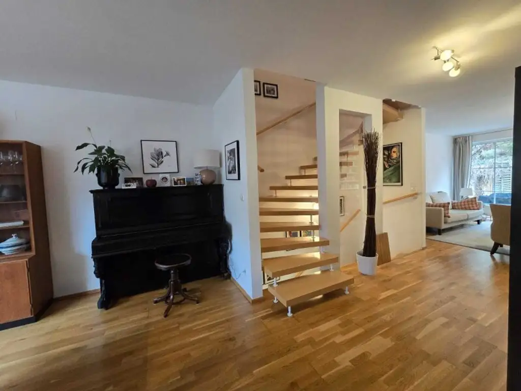 Charmantes Reihenhaus in Laab im Walde – 7 Zimmer, Garten und Garage! Ab € 1.311,--Kreditrate/Monate!!!!
