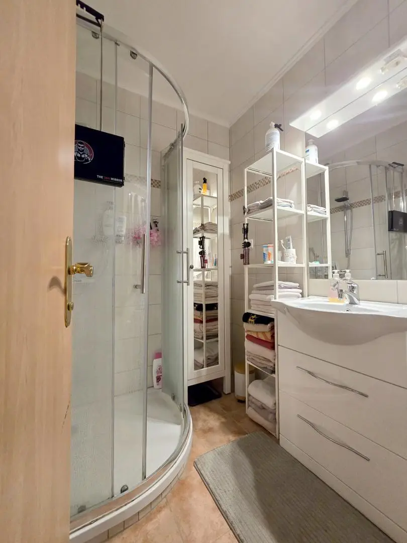 Bad mit Dusche