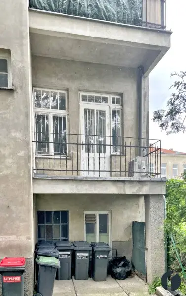 Geschäftslokal mit großer Auslage