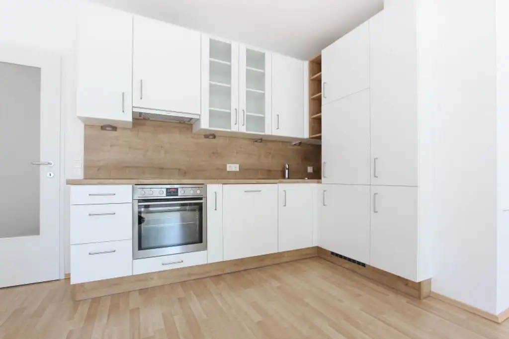 Perfekt für Zwei mit Balkon in Ruhelage!