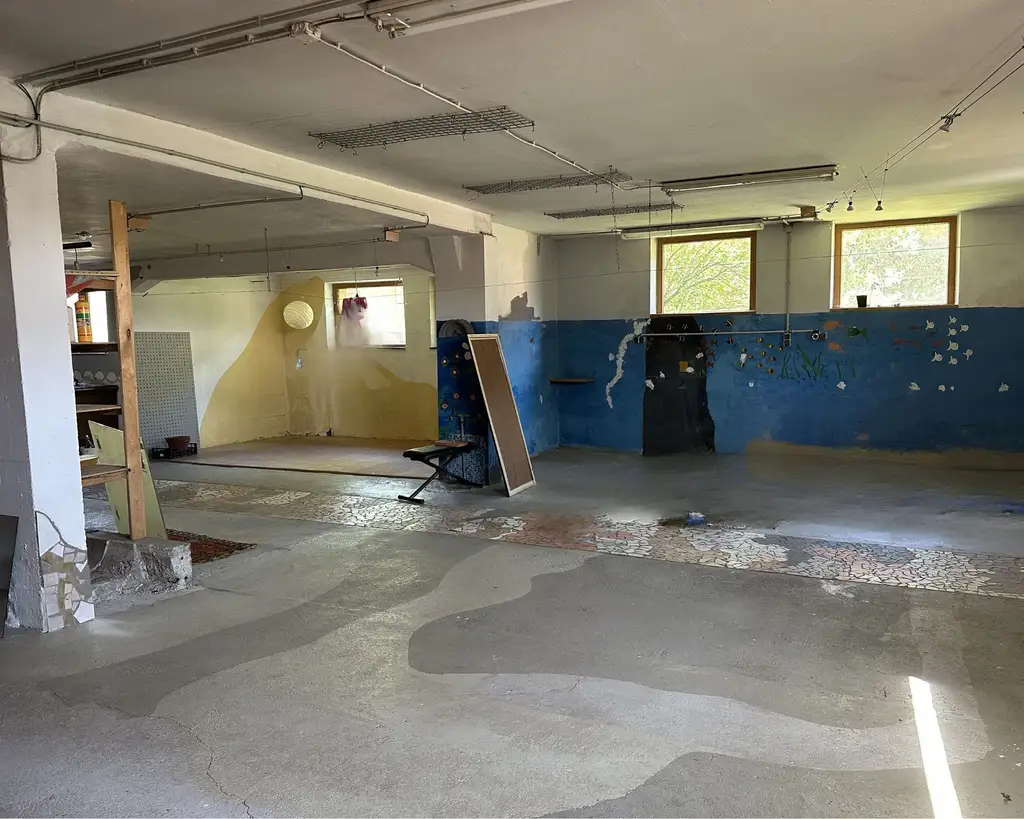 Einfamilienhaus mit großem Garten