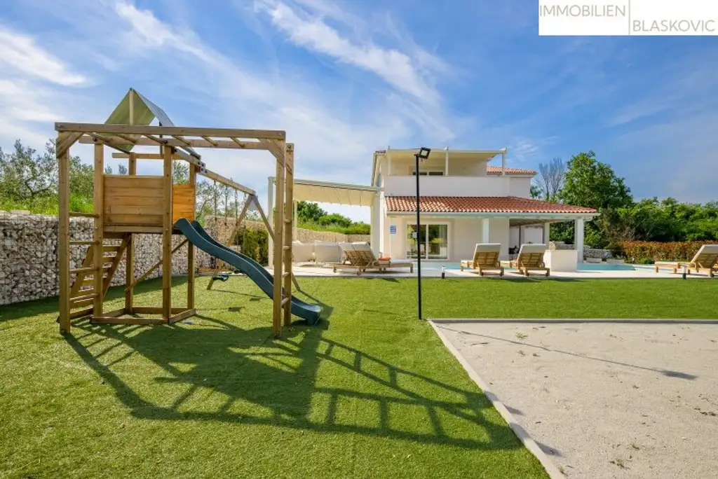 Neues Passivhaus in absoluter Ruhelage
