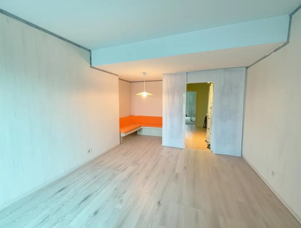 Sanierungshit - Dachgeschoß ohne Schrägen mit 2 Terrassen