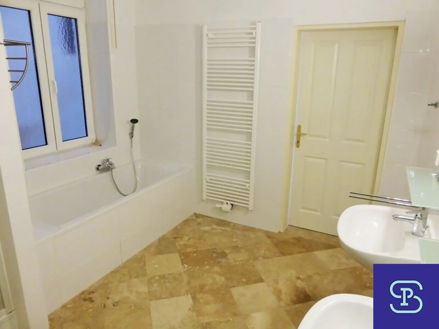 Badezimmer 1