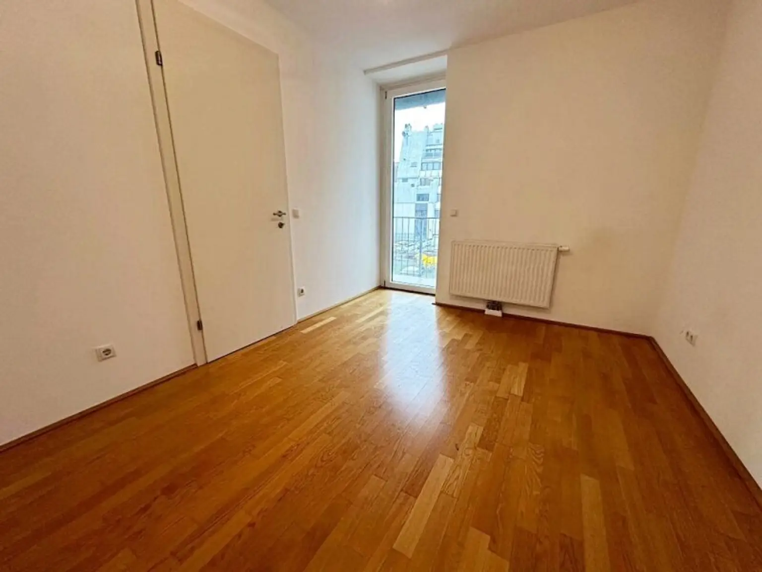 HUMBOLDTGASSE, U1 NÄHE, 76 m2 Neubau inkl. 4 m2 Loggia, Wohnküche, 2 Zimmer, gefördert, 2. Liftstock