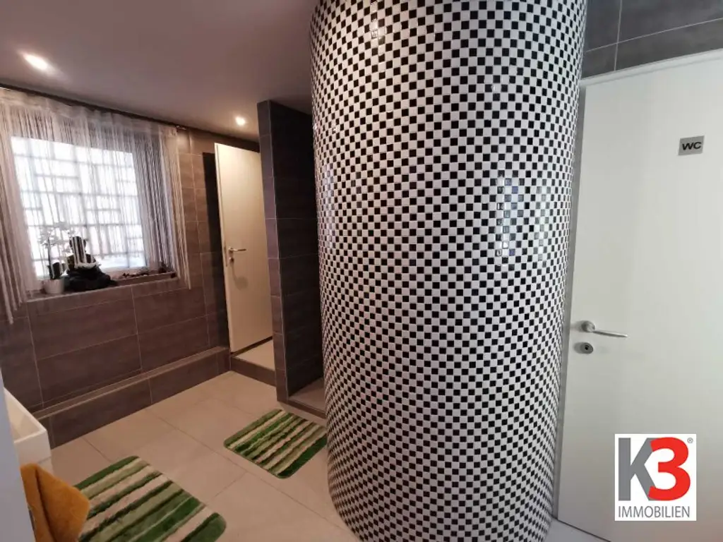 K3 - Gemühtlicher, barrierefreier Bungalow mit kleiner Werkstatt und angebautem Pavillon