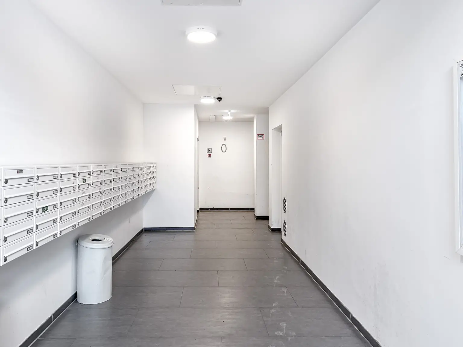 Moderne 2-Zimmer-Anlegerwohnung mit Balkon & Fernblick – vermietet bis 11/2030