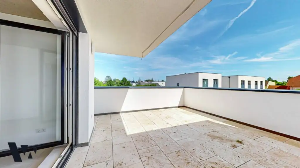 MODERNES DESIGNERHAUS MIT GARTEN & POOL | ERSTBEZUG | VIDEO-PRÄSENTATION