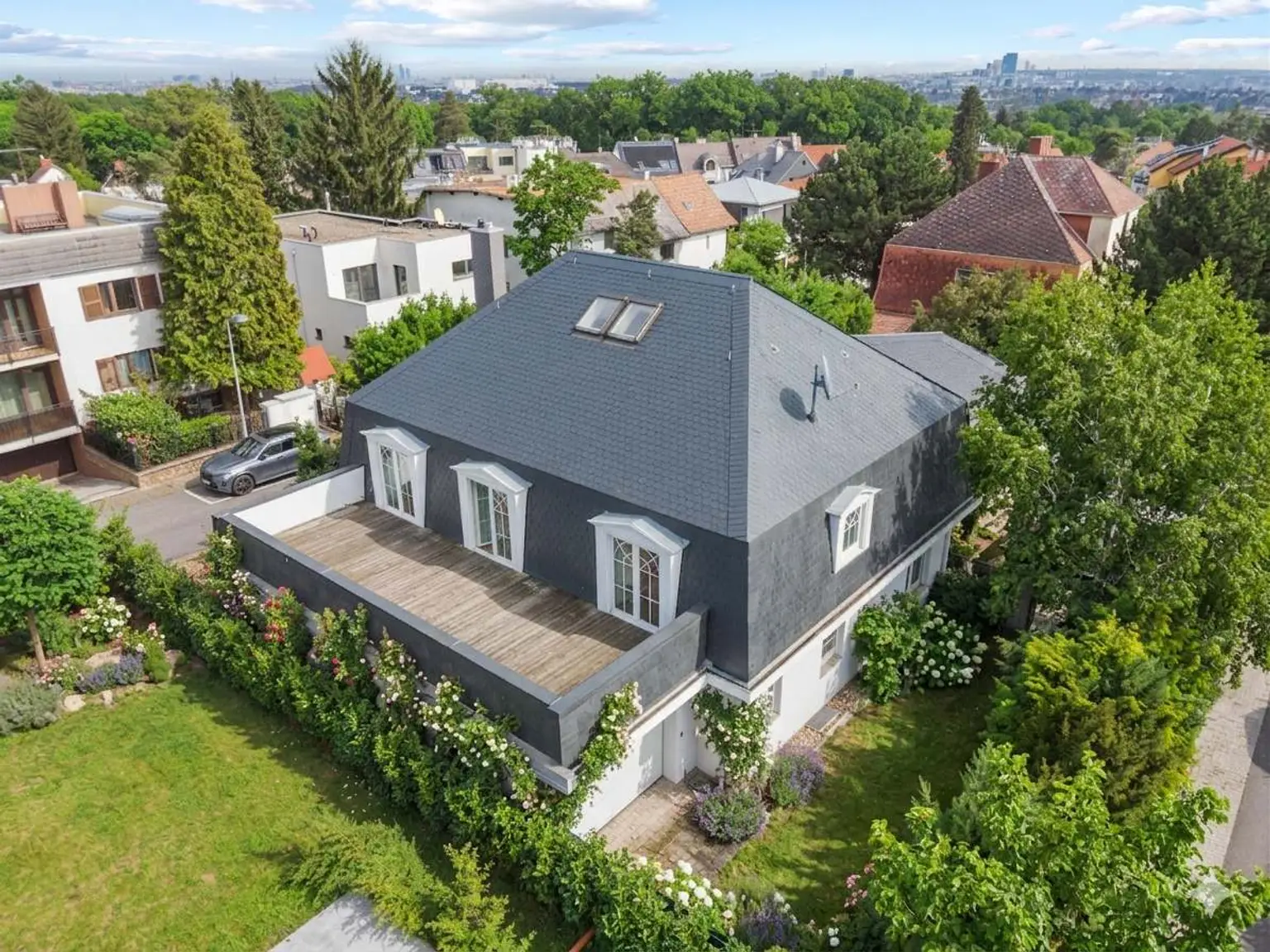 Bild 3 | ++ Exklusive VILLA mit CHARAKTER ++ Nähe HERMESSTRASSE | Prima Service Immobilien