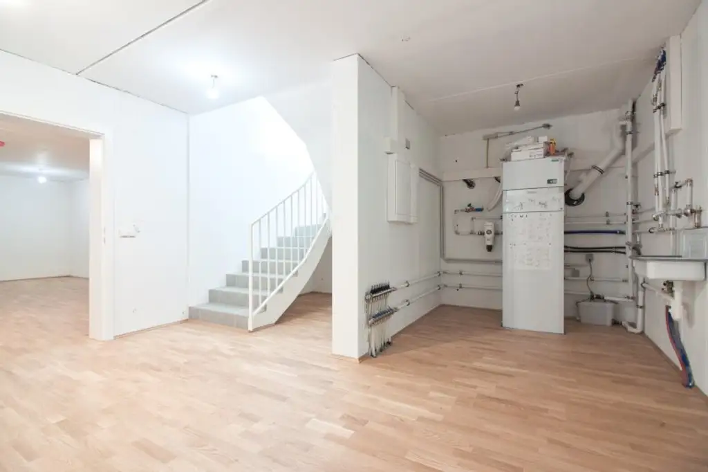 EINFAMILIENHAUS IN RUHELAGE | Ziegelhaus | großzügig, hell & hochwertig ausgestattet | mit Garten & Stellplatz