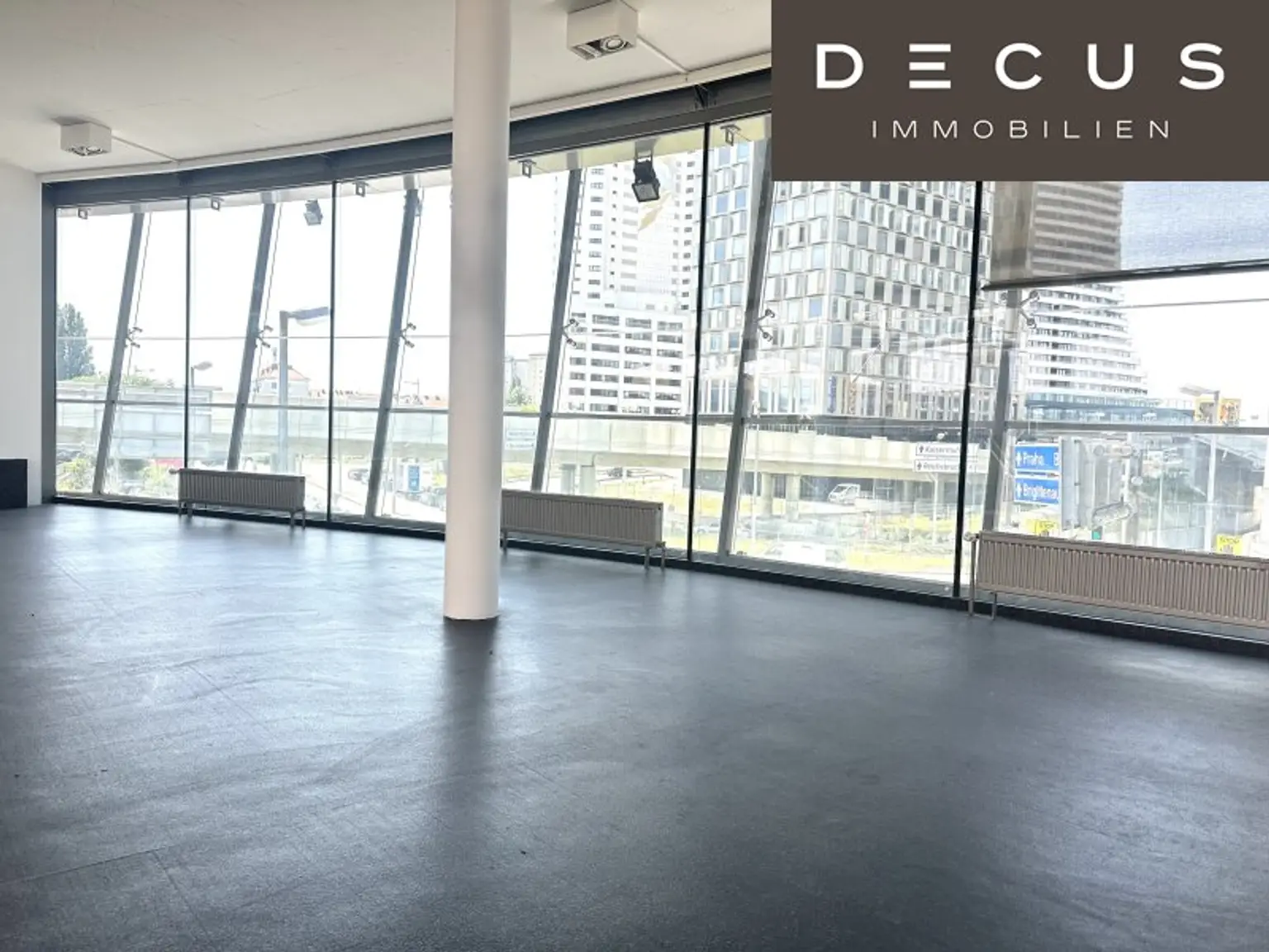 + + + DC-BOX | gekühlte Büro- oder Geschäftsfläche an der U1 + + + DONAU CITY + + +