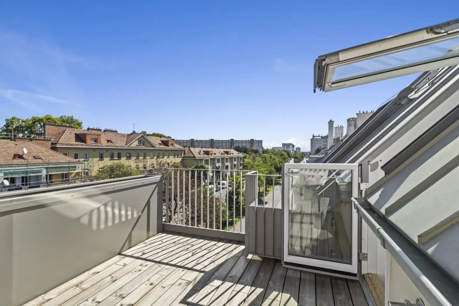 M | ++ DG-MAISONETTE mit WEITBLICK ++ im PROJEKT KARL74 | Prima Service Immobilien