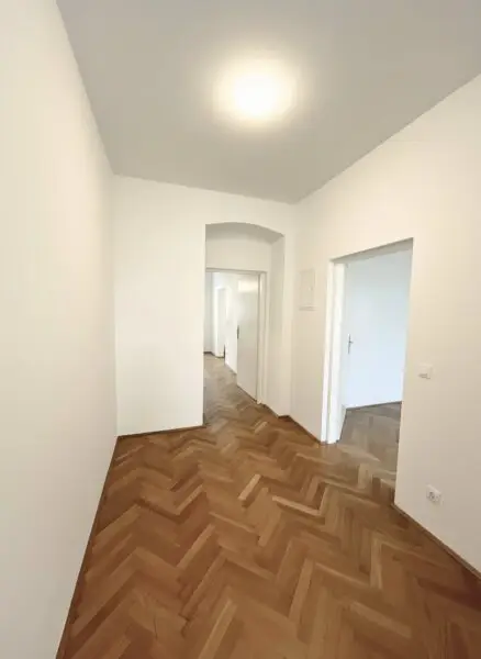 Seltene Gelegenheit! Sonniges 3-Zimmer Altbaujuwel im 16. Bezirk!