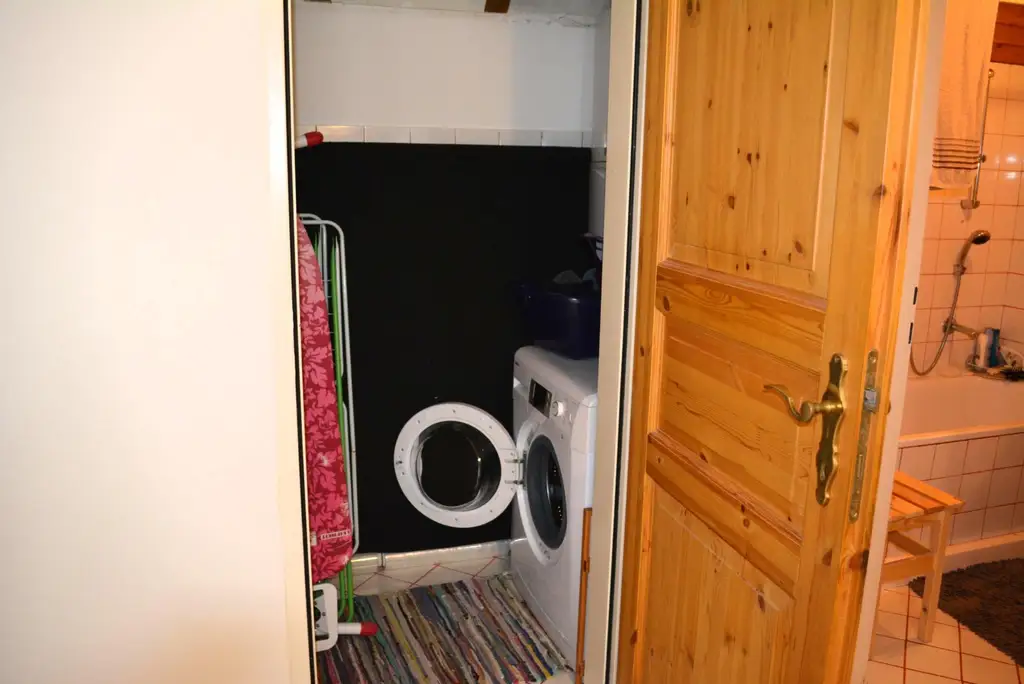 2 Raum Wohnung mit Balkon