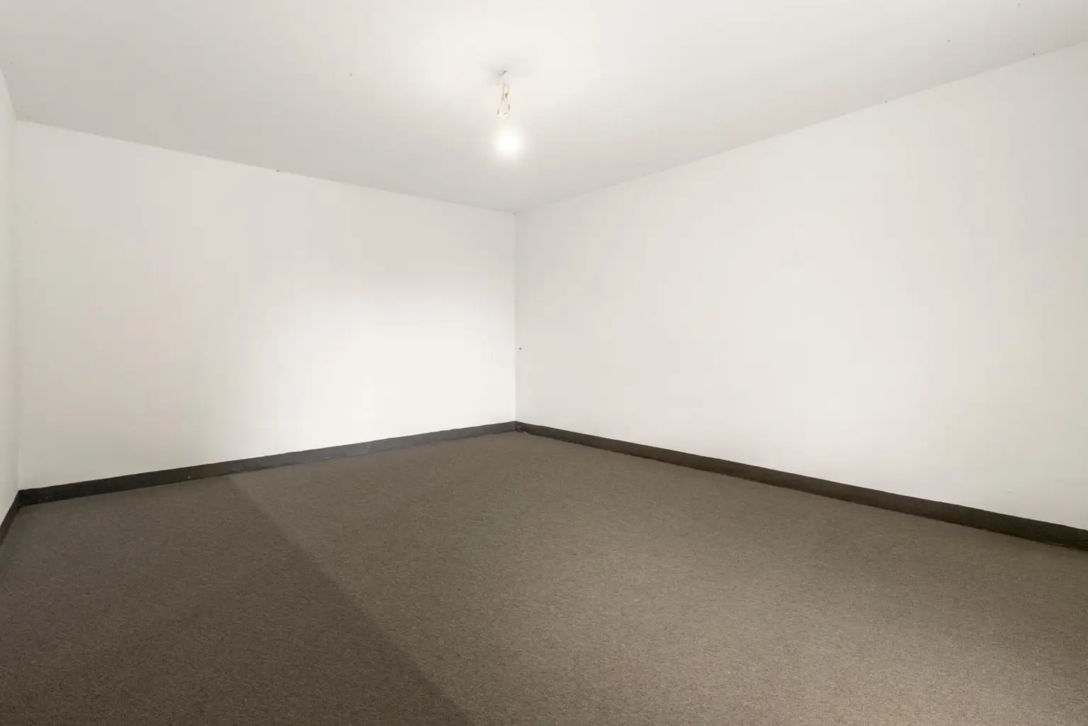 Erstbezug: Hochwertige 4-Zimmer-Gartenwohnung zur Miete in Viktring