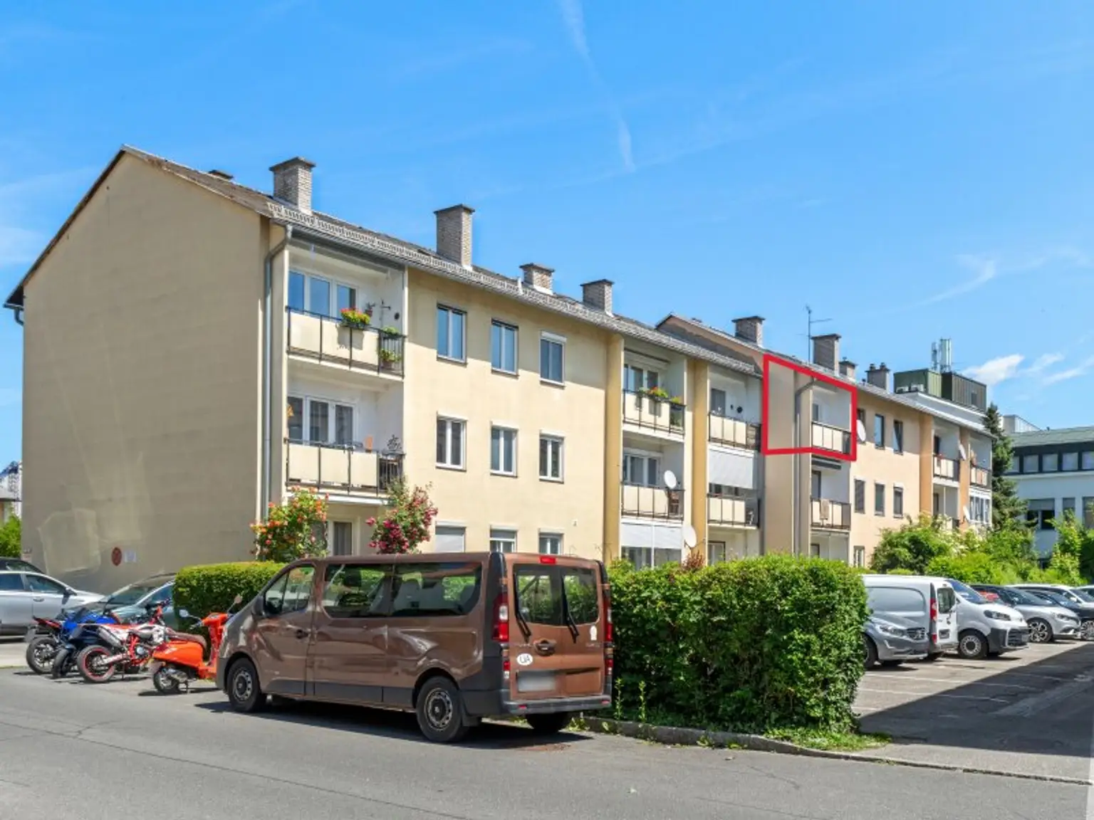 Schöne und sonnendurchflutete 3 Zi Wohnung mit Loggia in Klagenfurt - Feldhofgasse