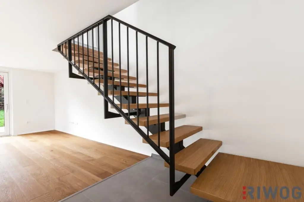 MINI VILLA AM HACKENBERG MIT CA. 37m² DACHTERRASSE UND IMPOSANTEM WEITBLICK AUF DIE CITY - EIGENGRUND IM KLEINGARTEN - GANZJÄHRIG BEWOHNBAR