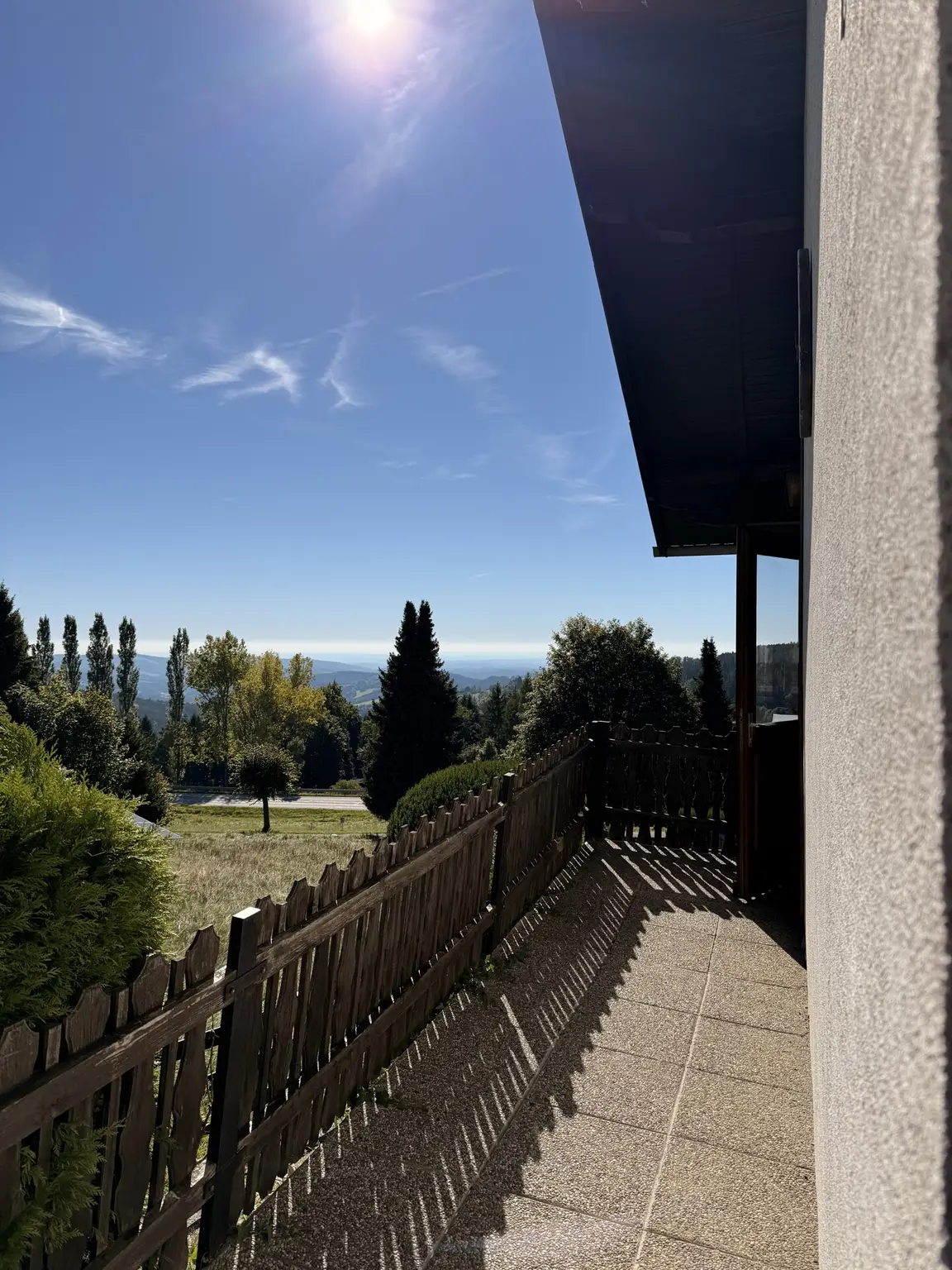 „Ihr Rückzugsort in den Bergen – Einfamilienhaus mit Ausblick“