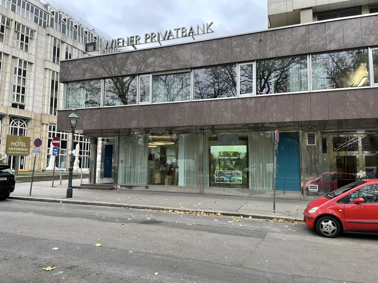 Machen Sie Ihre Arbeit sichtbar, und das direkt am Central Park Wiens!