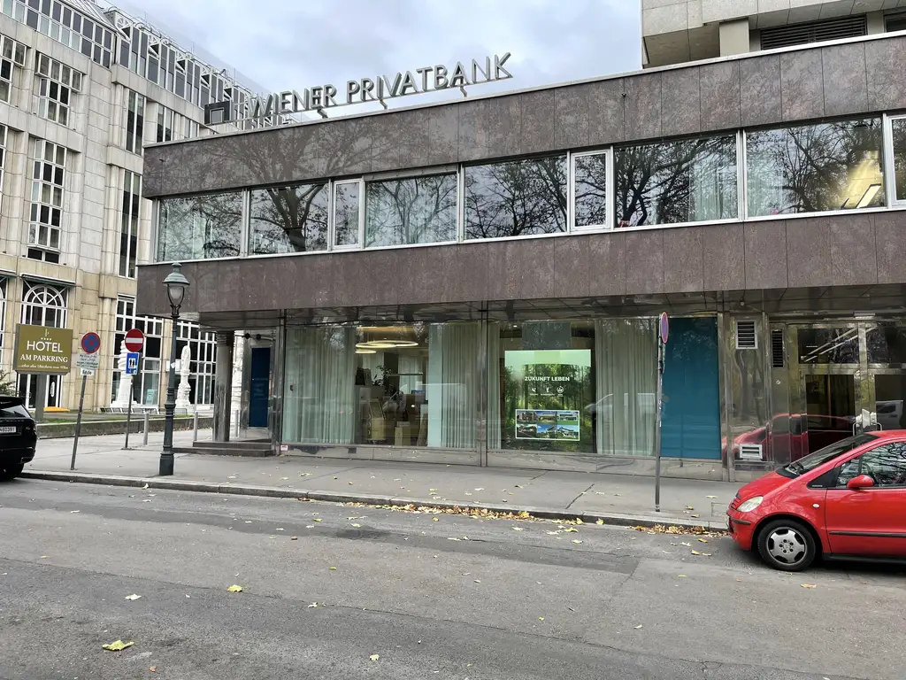 Machen Sie Ihre Arbeit sichtbar, und das direkt am Central Park Wiens!