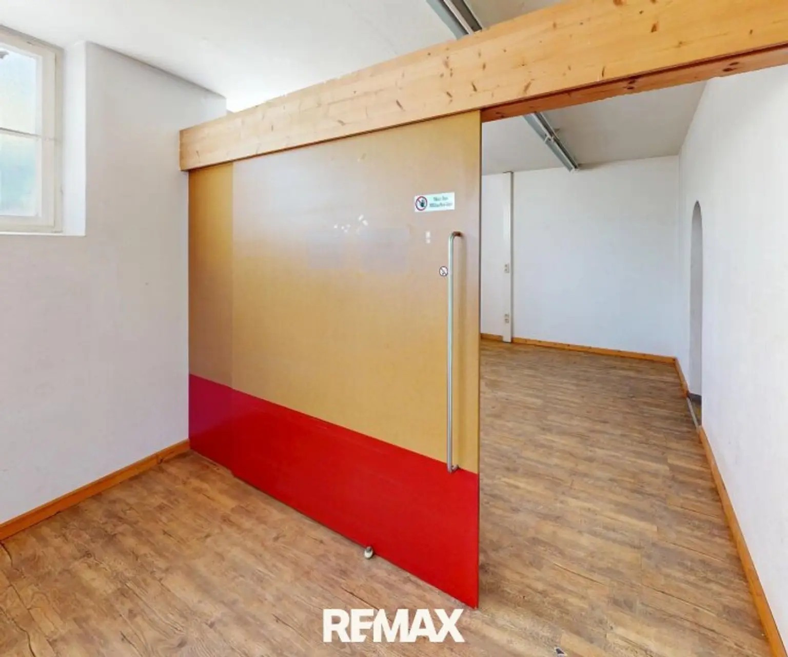 Gewerbe - Raum III