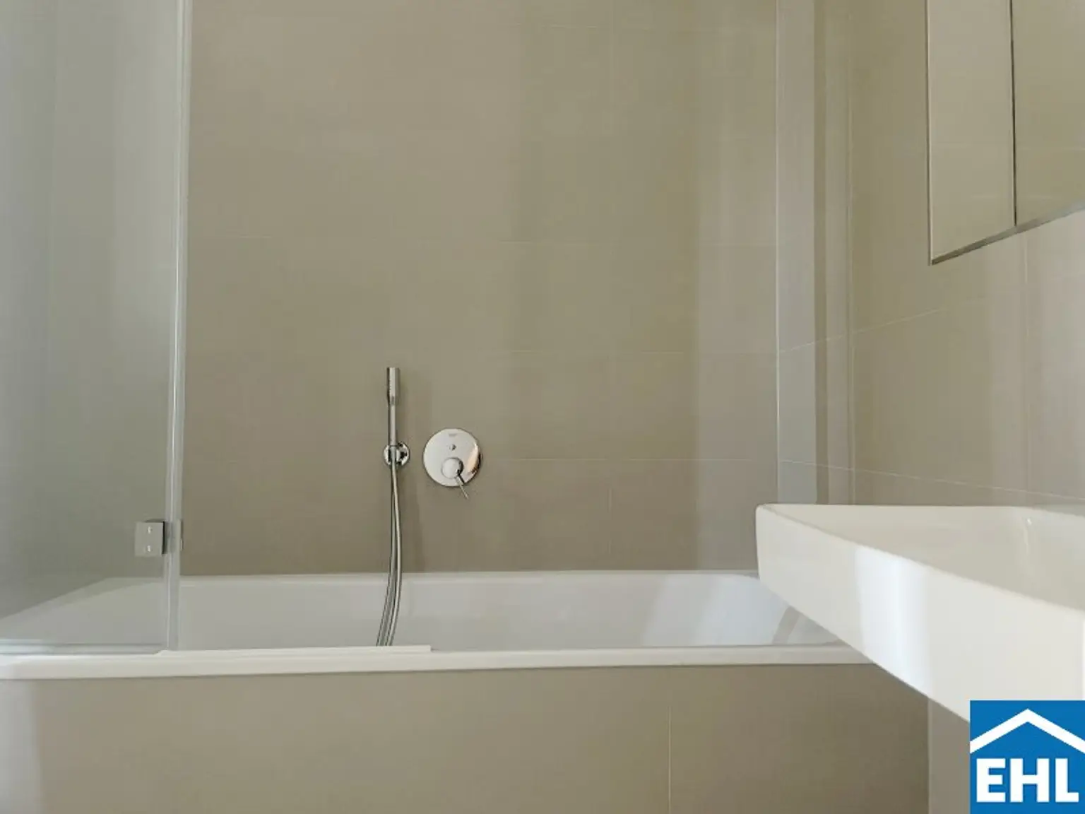 Weitläufig. Durchdacht. Zwei Balkone für Ihre Freiheit.