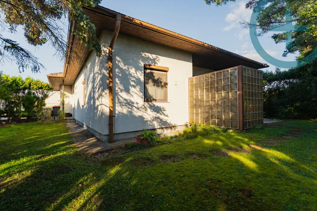 MAGISCHER RÜCKZUGSORT: Charmentes Bungalow in Ruhelage