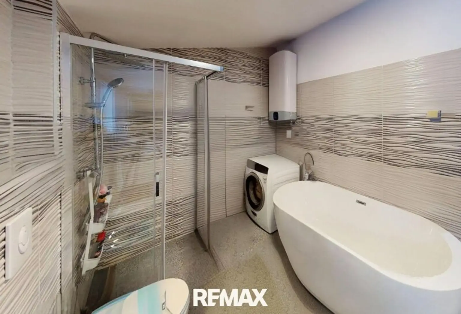 Wenns - Wohnung - Badezimmer
