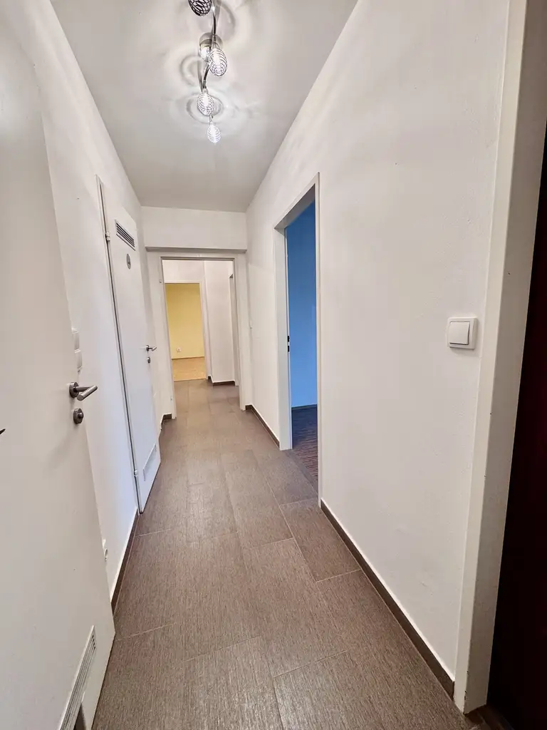 3 ZIMMER NEUBAUWOHNUNG MIT LOGGIA IN GRÜNRUHELAGE