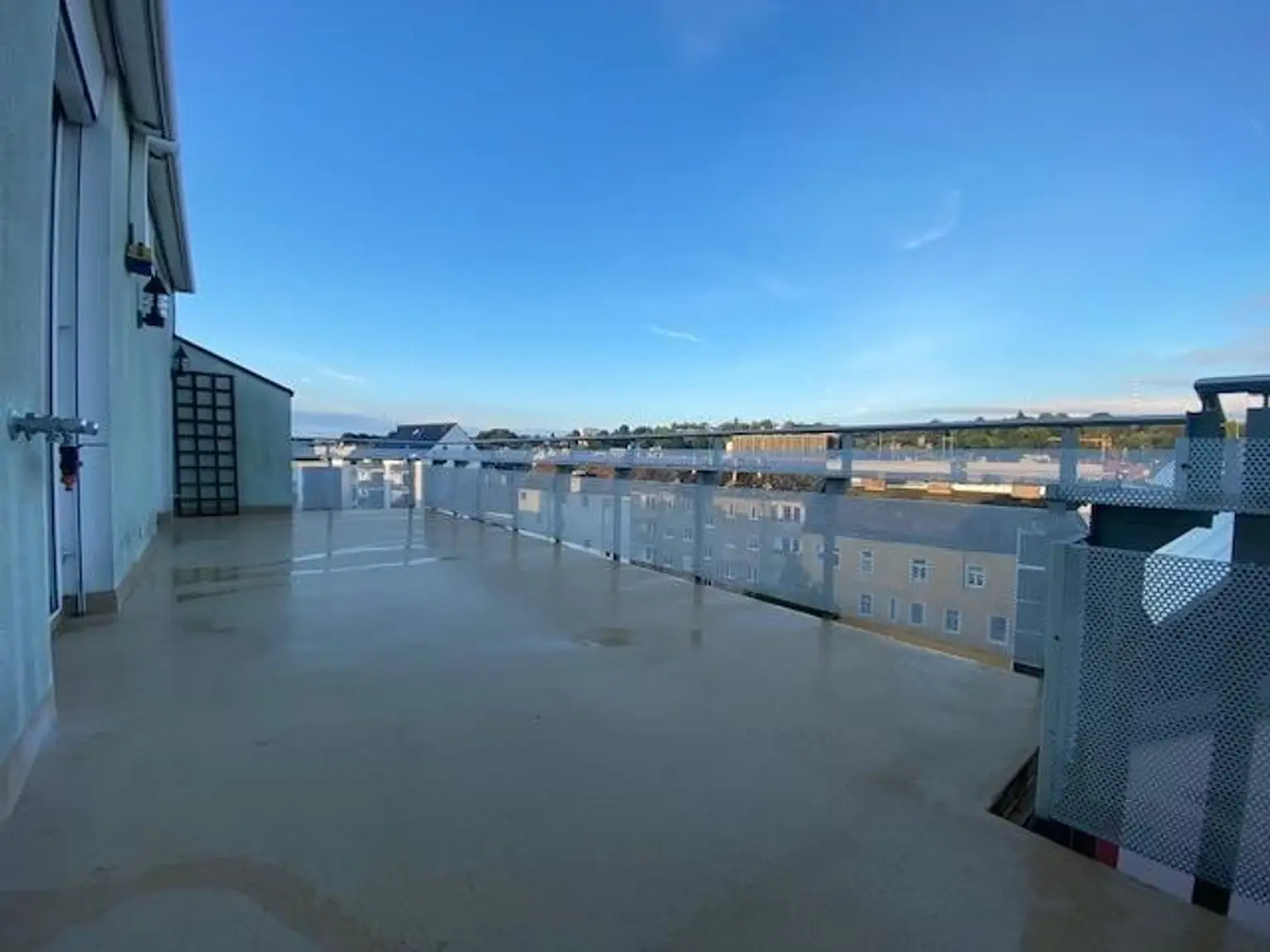 Traumhaftes 3-Zimmer-Penthouse mit großer Terrasse
